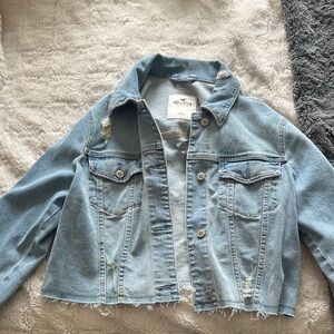 Hollister Light Wash Cropped Denim Trucker Jacket